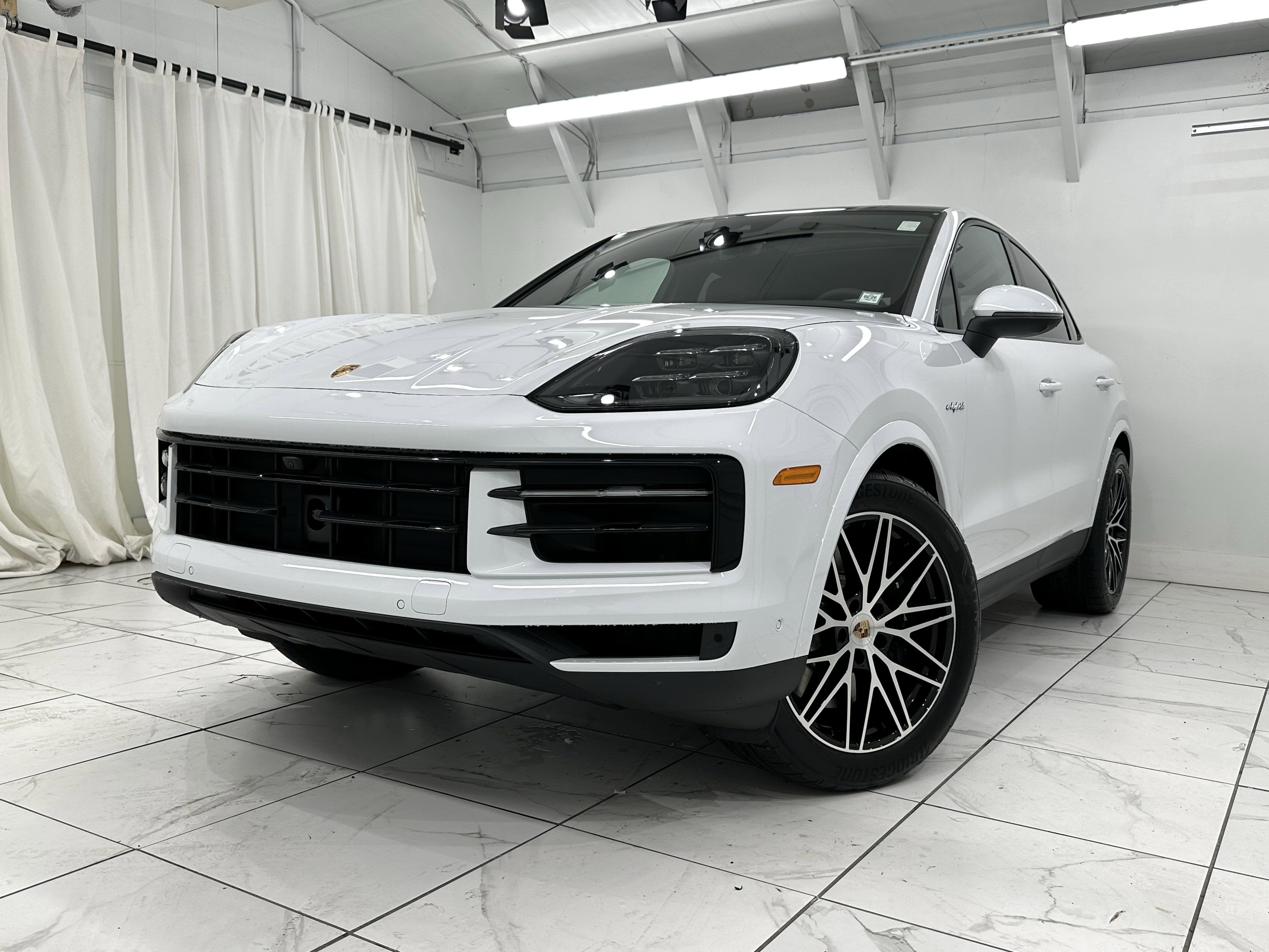 2025 Porsche Cayenne E-Hybrid