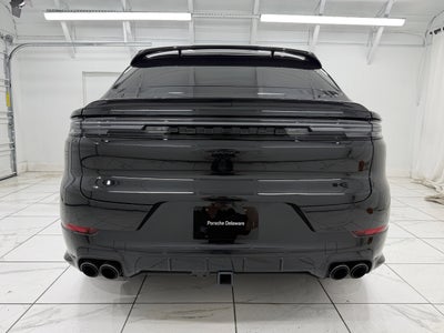 2025 Porsche Cayenne GTS