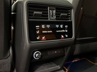 2025 Porsche Cayenne GTS