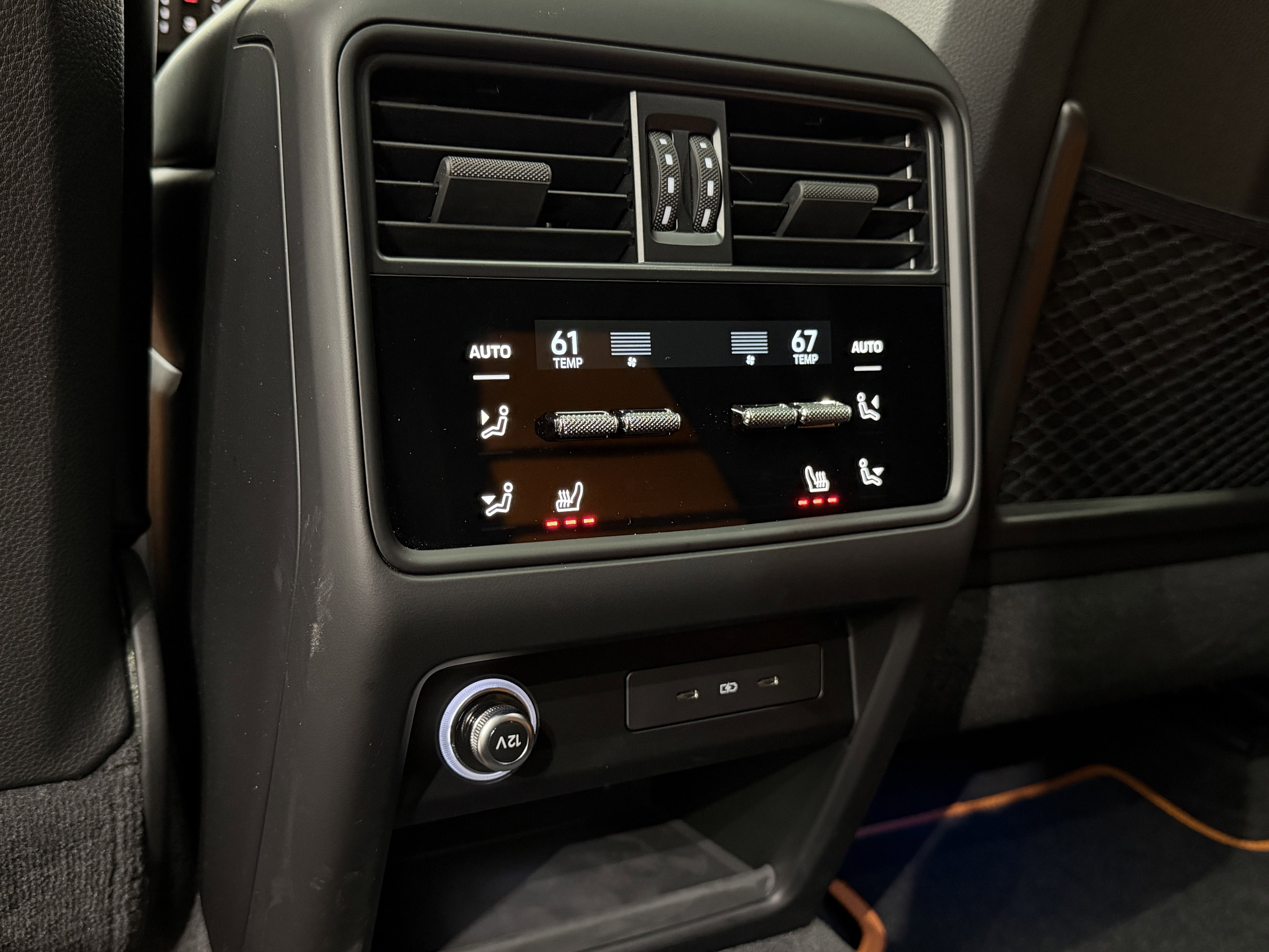 2025 Porsche Cayenne GTS