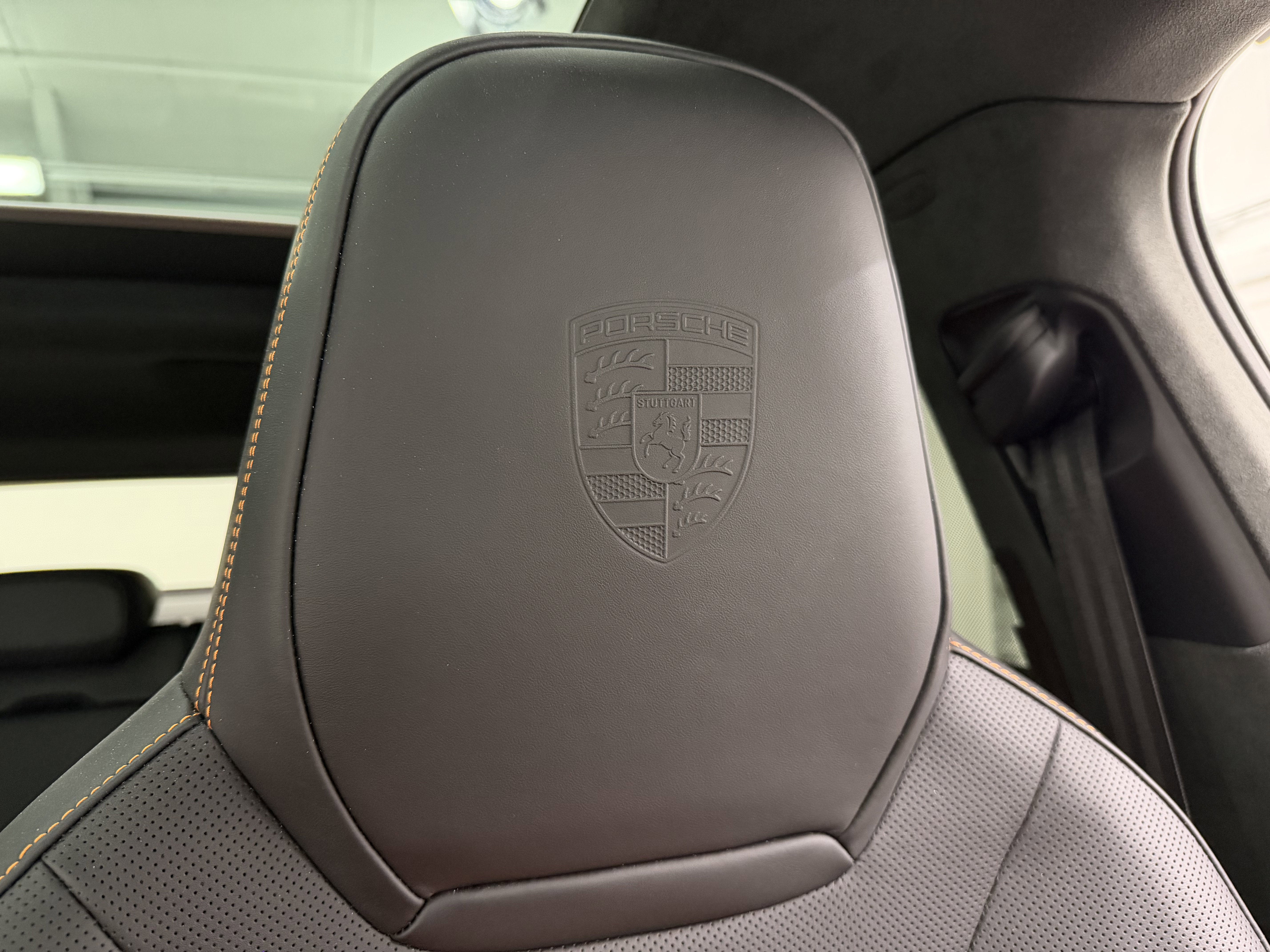 2025 Porsche Cayenne GTS