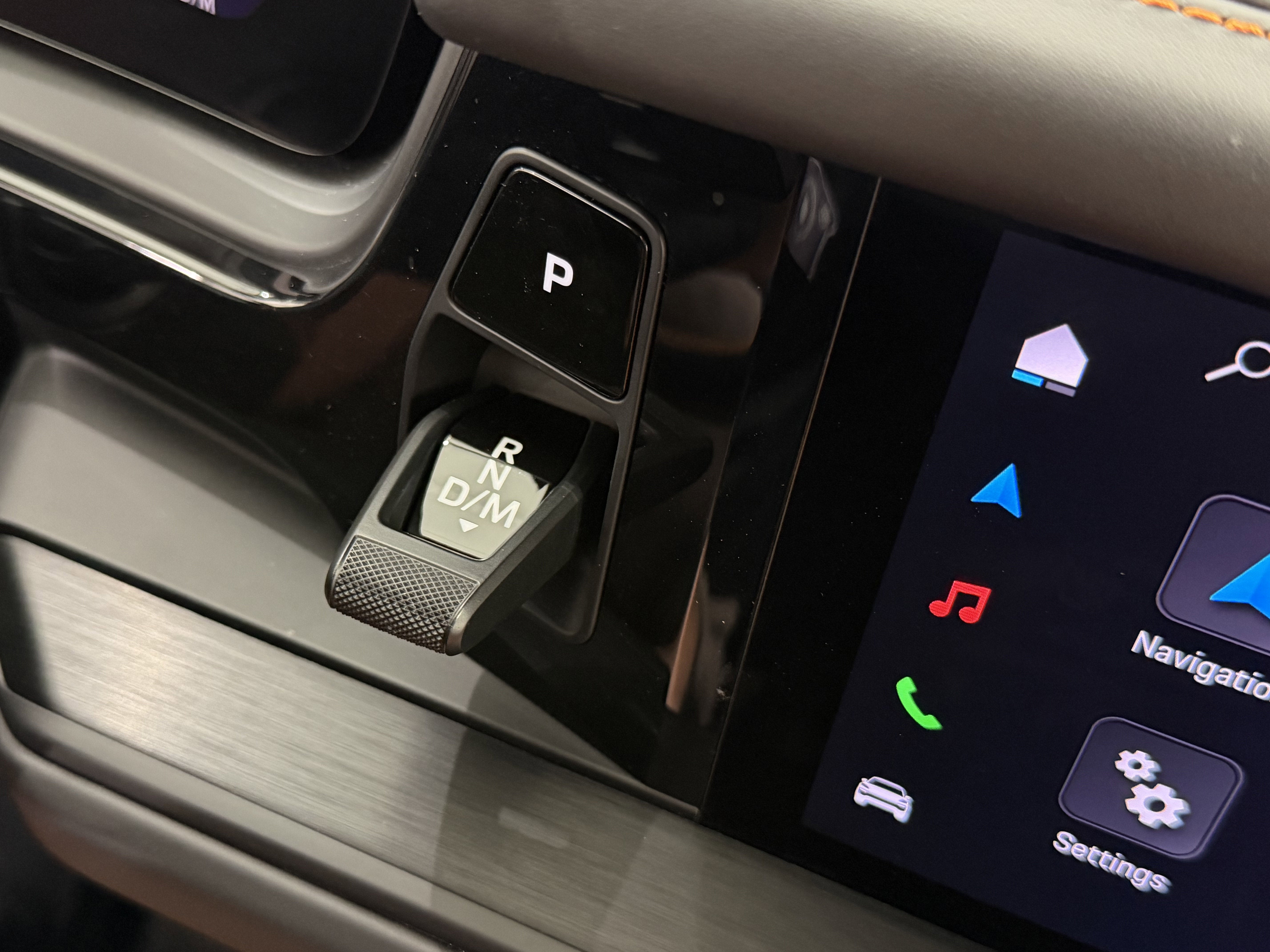 2025 Porsche Cayenne GTS