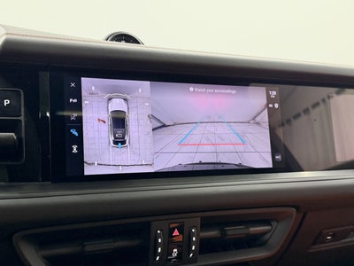 2025 Porsche Cayenne GTS