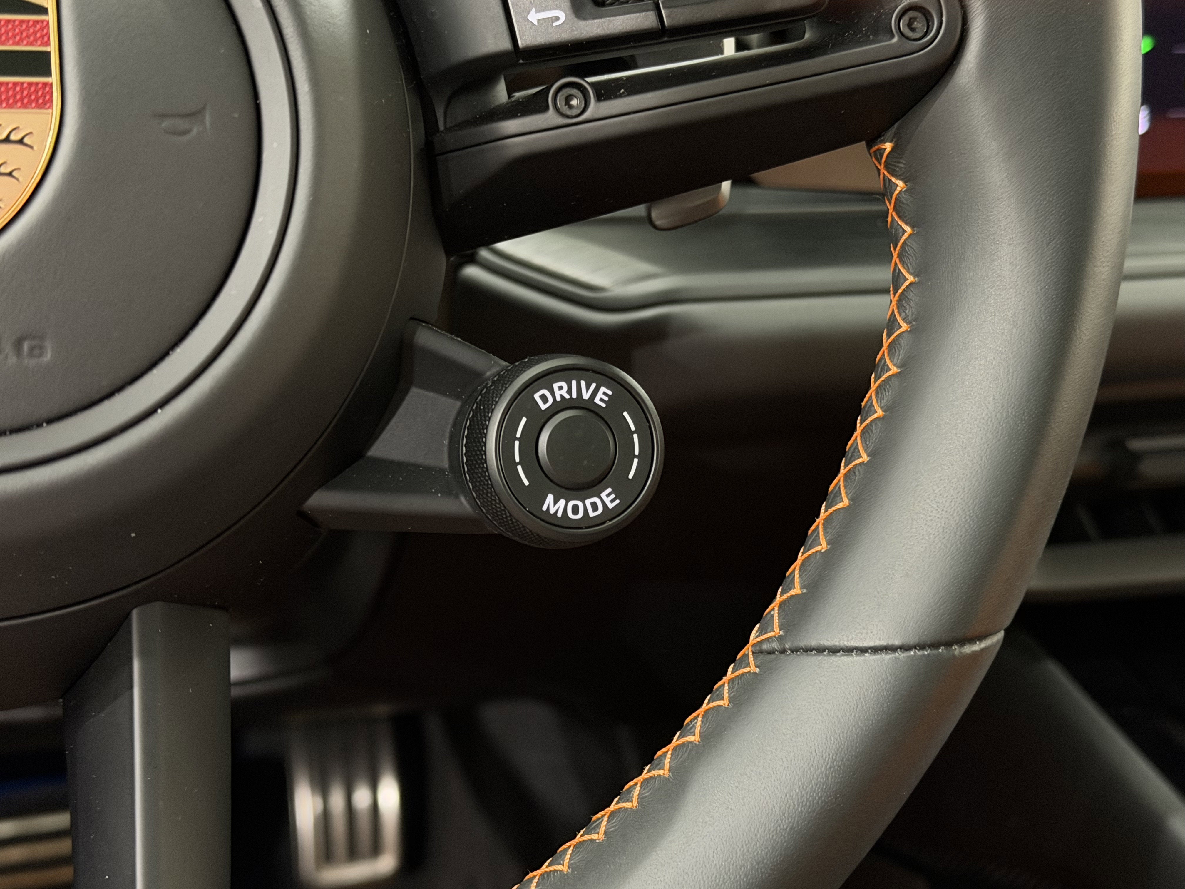 2025 Porsche Cayenne GTS