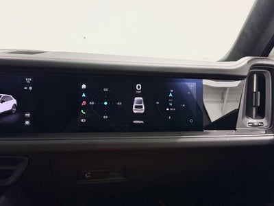 2025 Porsche Cayenne GTS