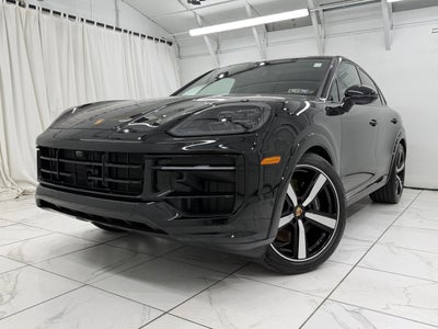 2025 Porsche Cayenne GTS