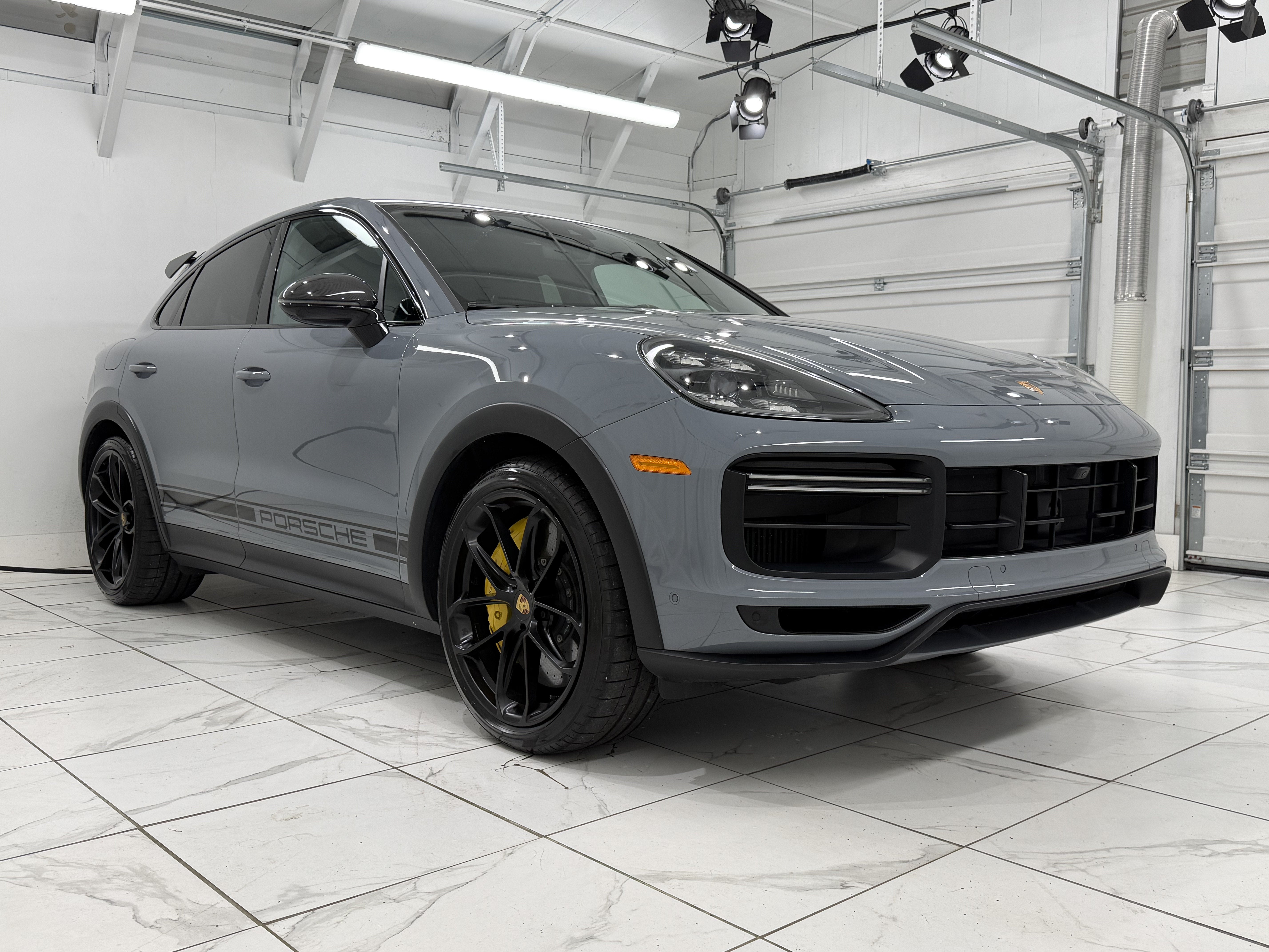 2022 Porsche Cayenne Turbo GT