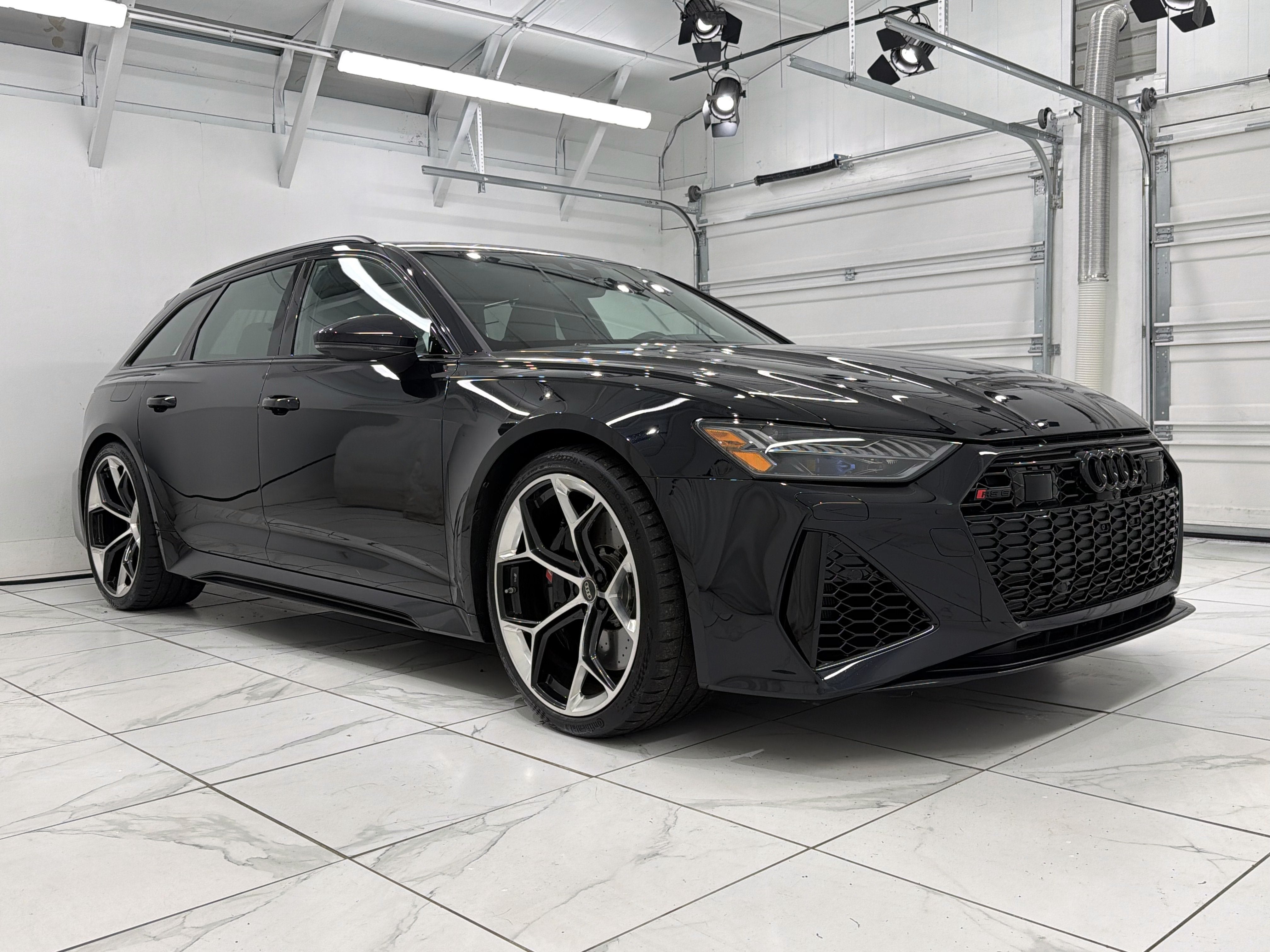 2025 Audi RS 6 Avant Performance