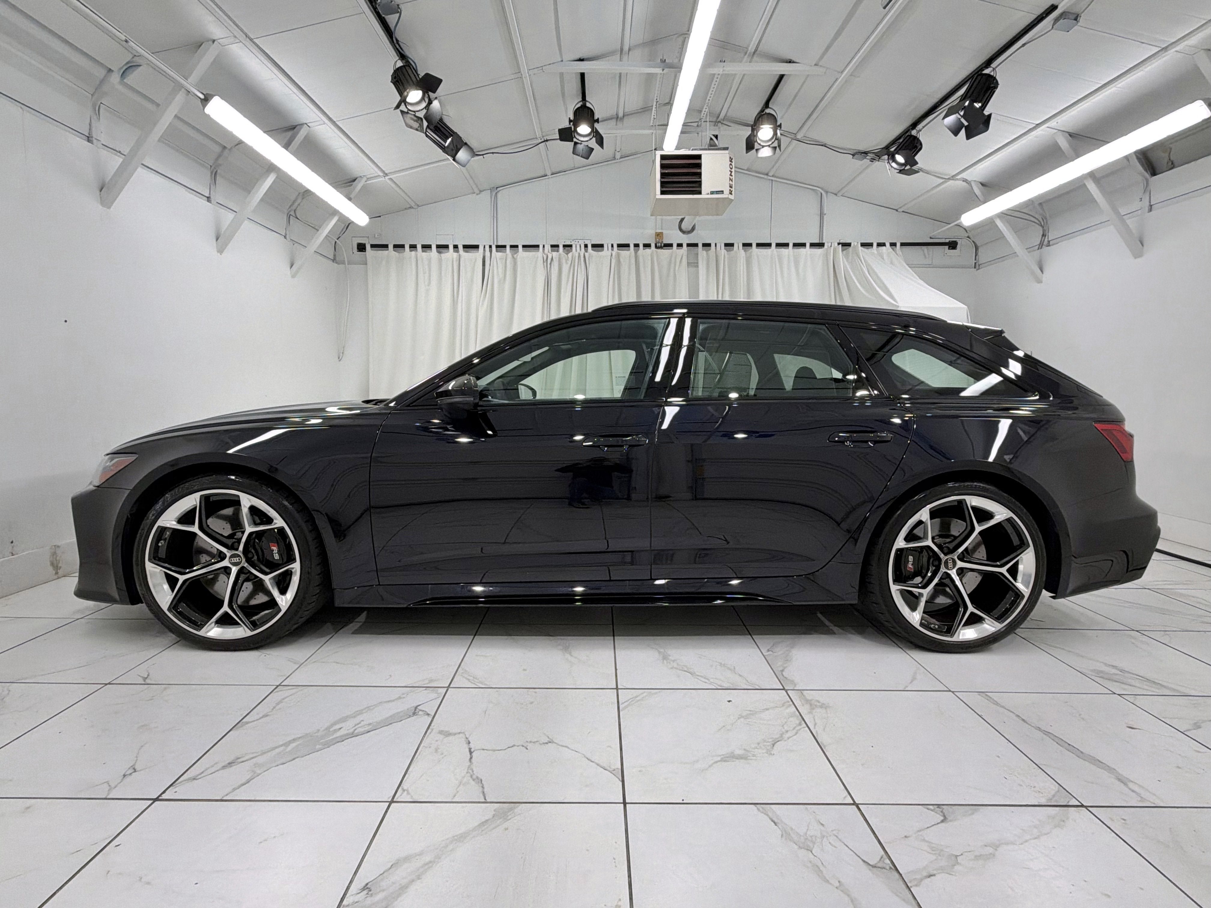 2025 Audi RS 6 Avant Performance