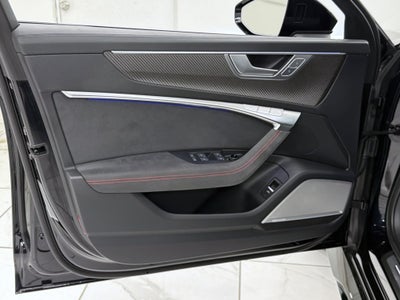 2025 Audi RS 6 Avant Performance
