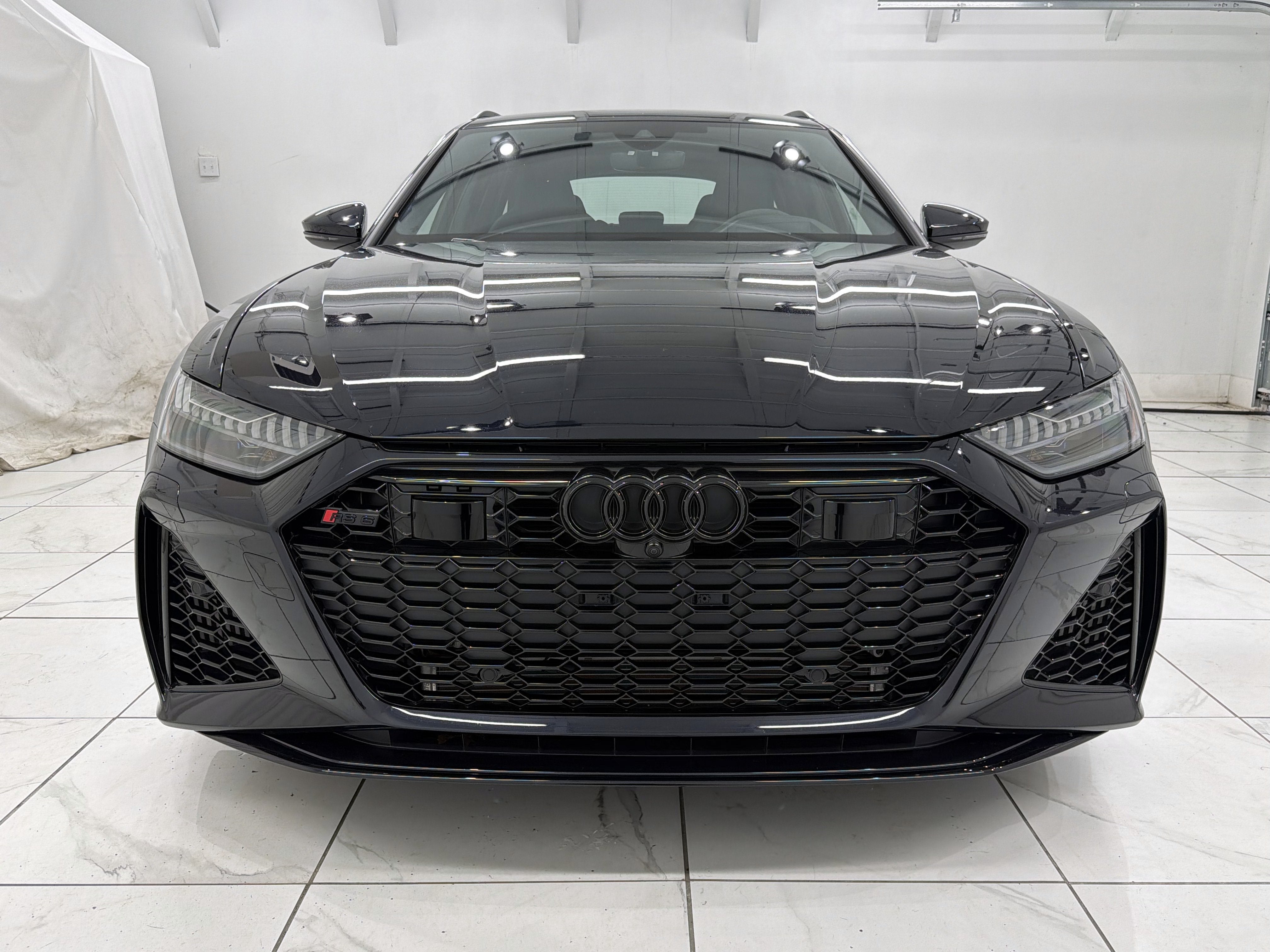 2025 Audi RS 6 Avant Performance