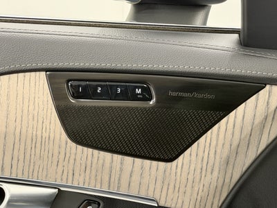 2021 Volvo XC90 T8 Inscription 6 Passenger