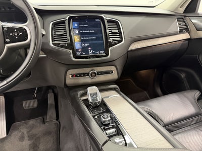 2021 Volvo XC90 T8 Inscription 6 Passenger