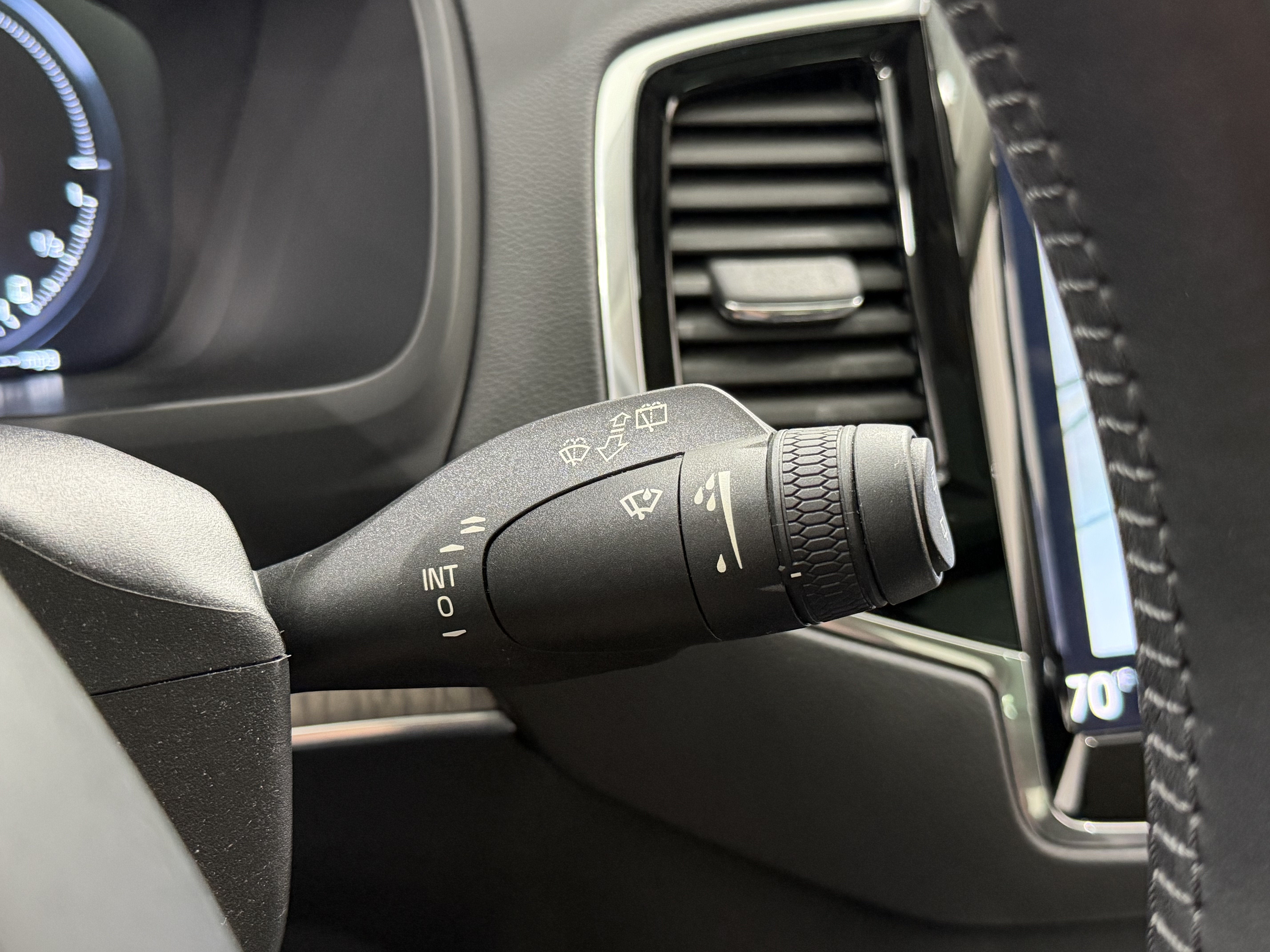 2021 Volvo XC90 T8 Inscription 6 Passenger