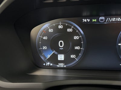 2021 Volvo XC90 T8 Inscription 6 Passenger