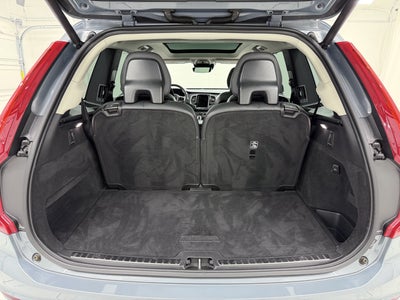 2021 Volvo XC90 T8 Inscription 6 Passenger