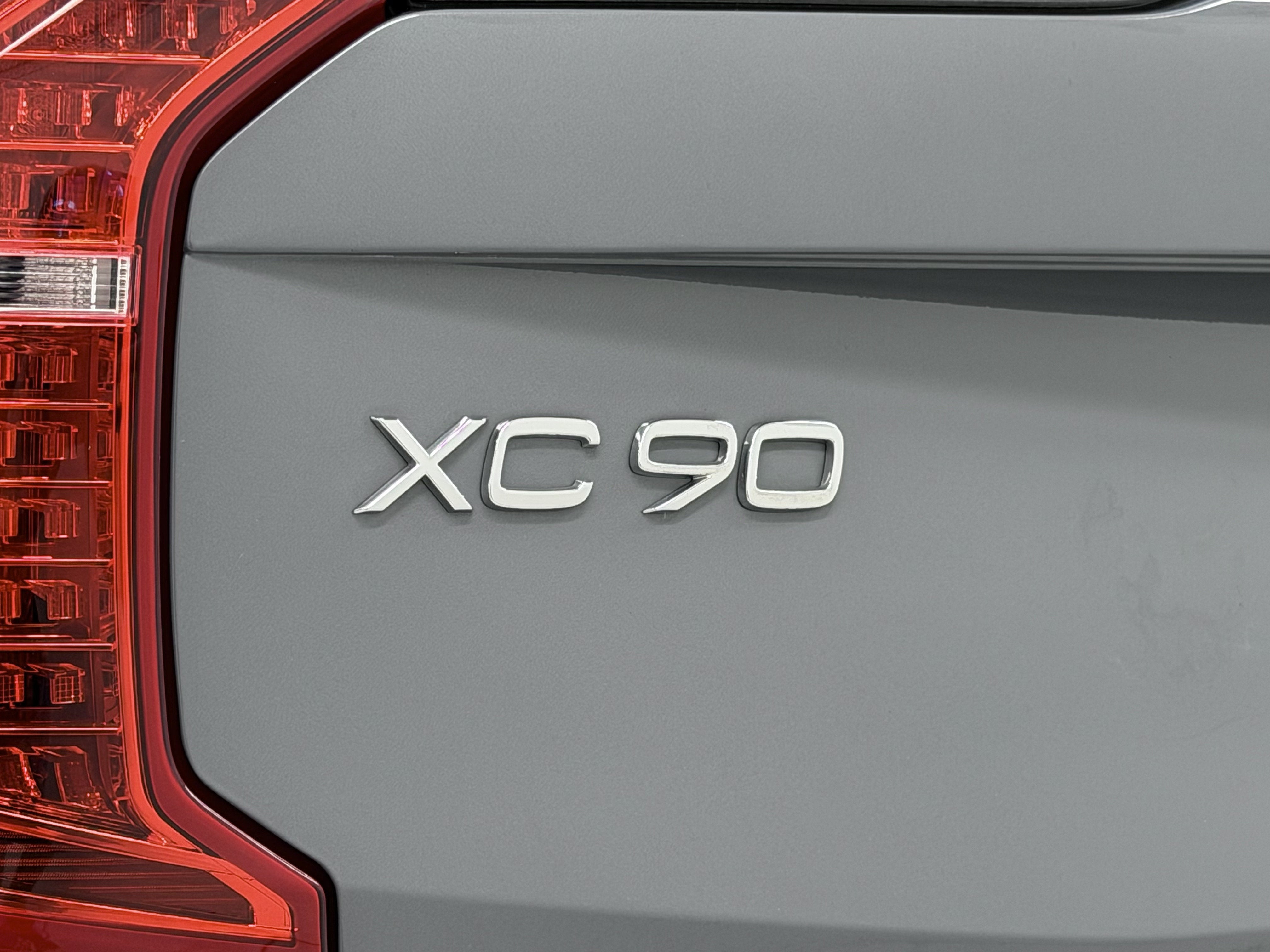2021 Volvo XC90 T8 Inscription 6 Passenger
