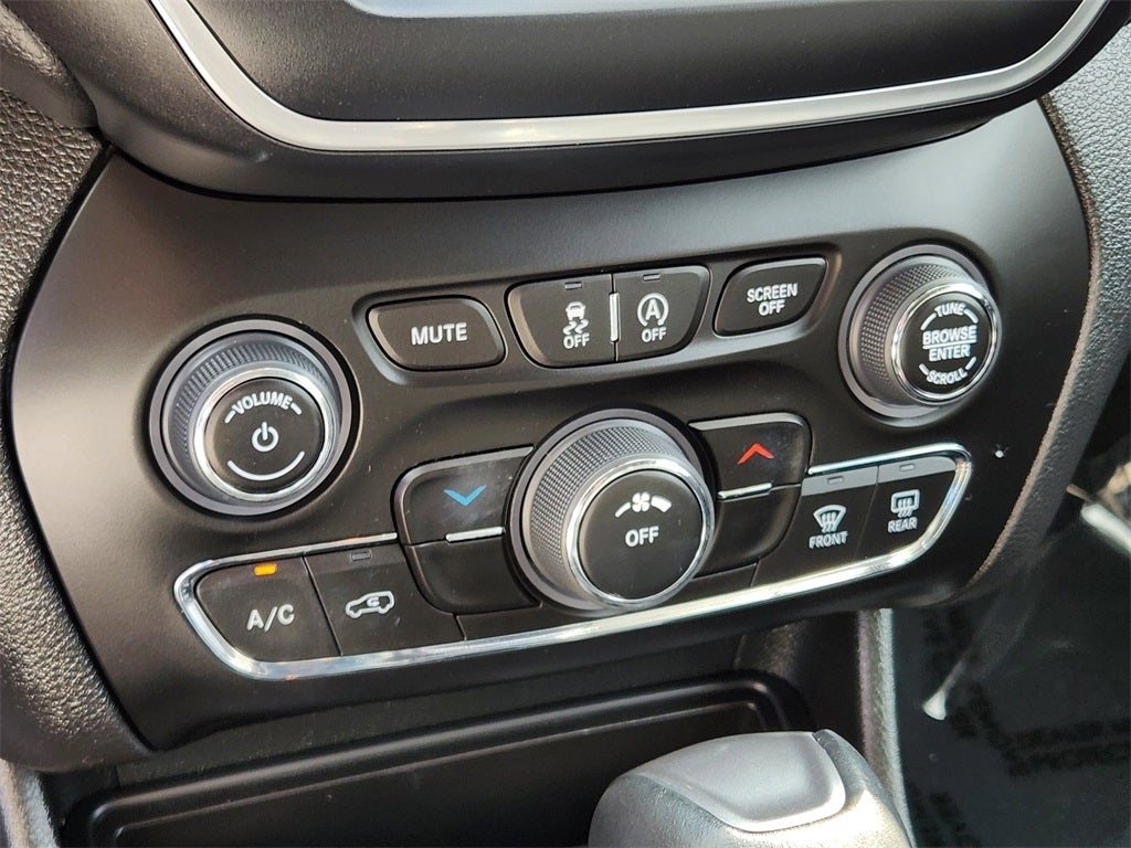 2022 Jeep Cherokee X