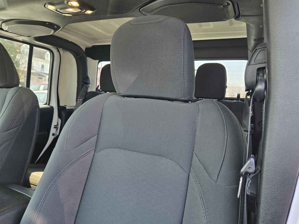 2022 Jeep Gladiator Willys