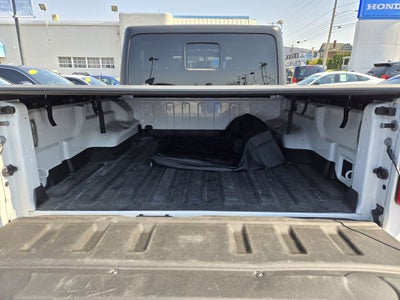 2022 Jeep Gladiator Willys