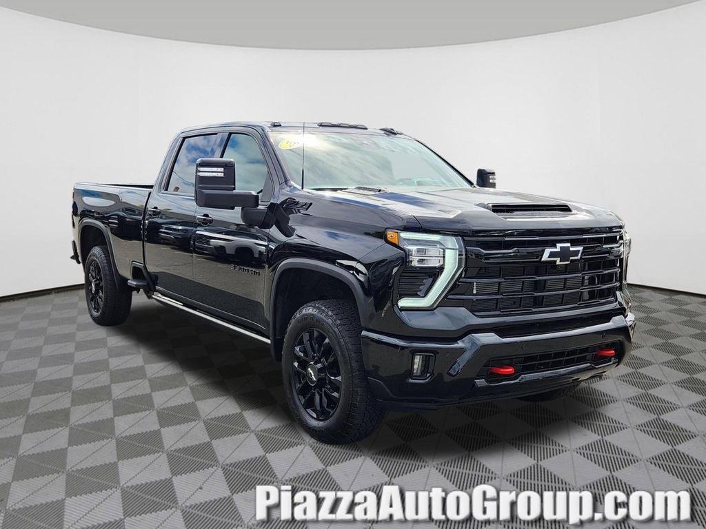 2025 Chevrolet Silverado 3500HD LTZ