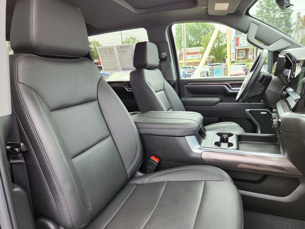 2025 Chevrolet Silverado 3500HD LTZ