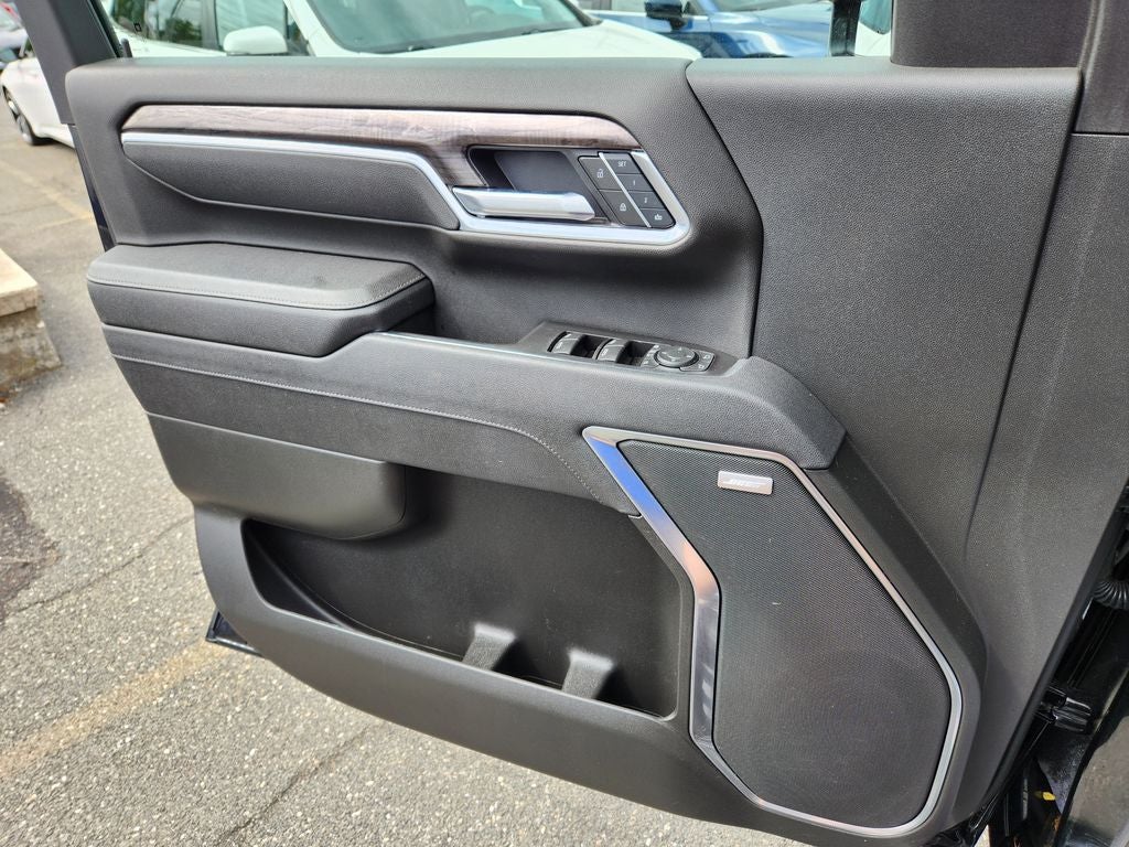 2025 Chevrolet Silverado 3500HD LTZ