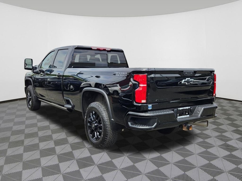 2025 Chevrolet Silverado 3500HD LTZ