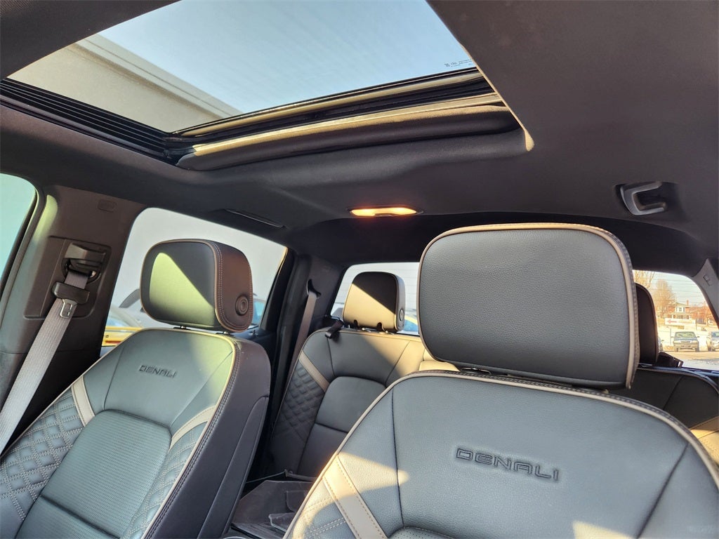 2024 GMC Canyon Denali