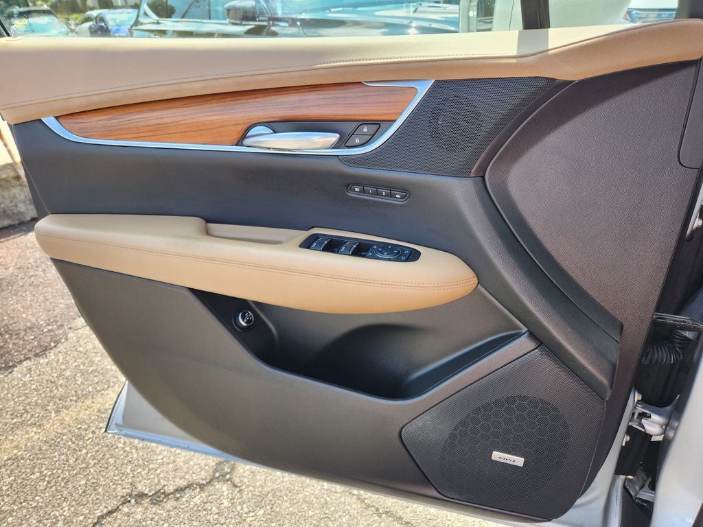 2017 Cadillac XT5 Platinum