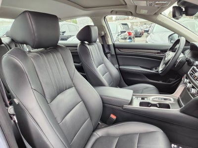 2022 Honda Accord Hybrid Touring