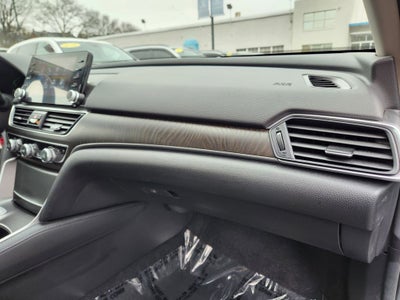 2022 Honda Accord Hybrid Touring