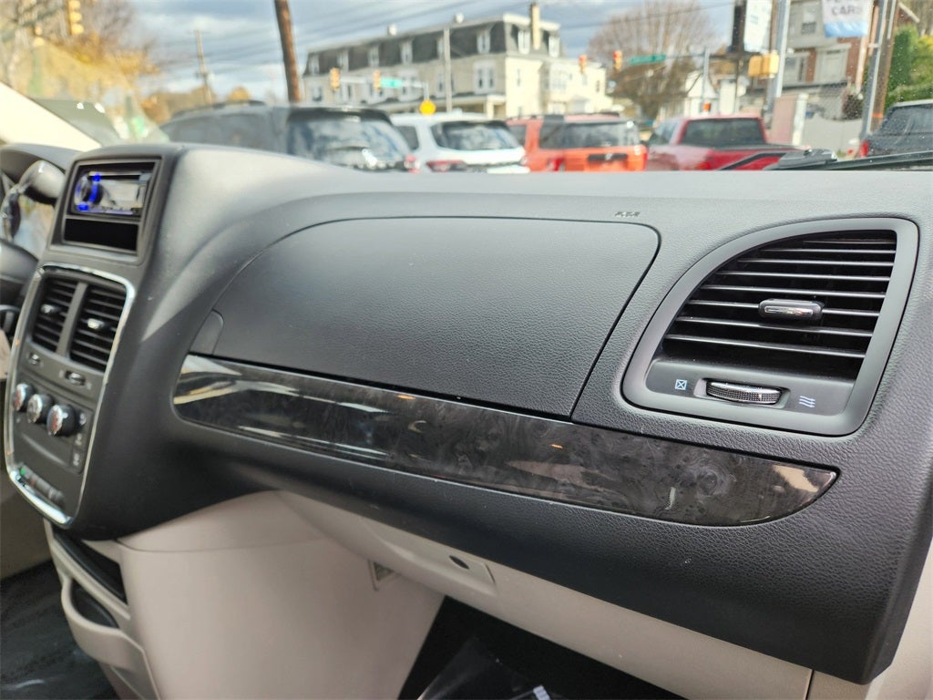 2015 Dodge Grand Caravan AVP