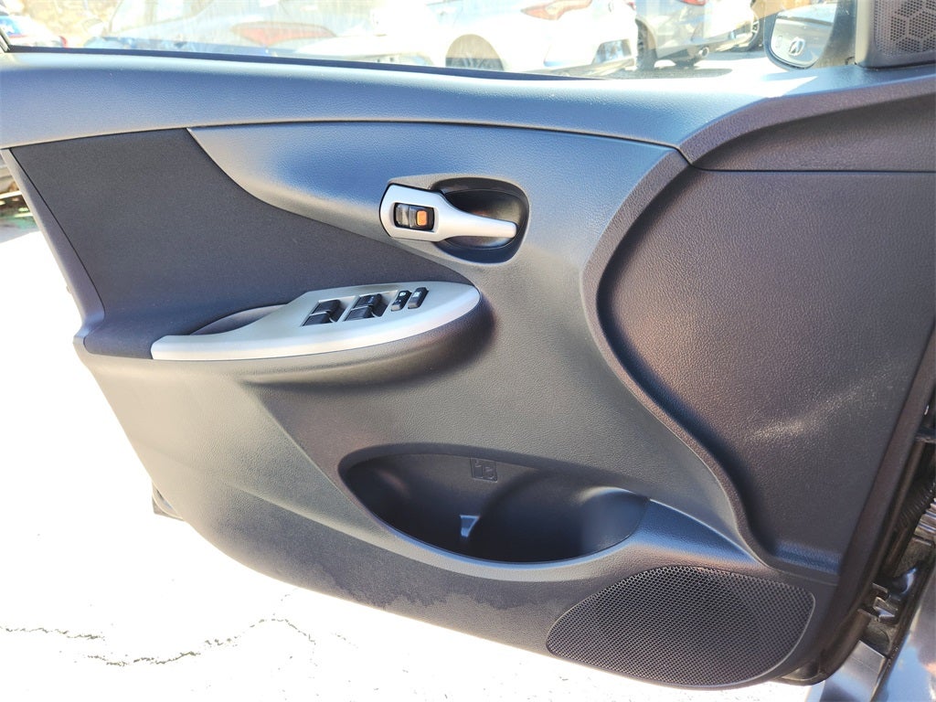 2011 Toyota Corolla S