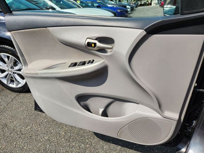 2011 Toyota Corolla LE