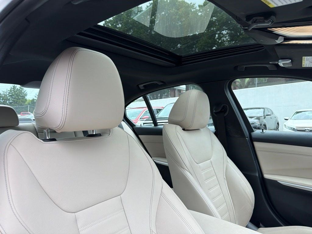 2022 BMW 3 Series 330i xDrive