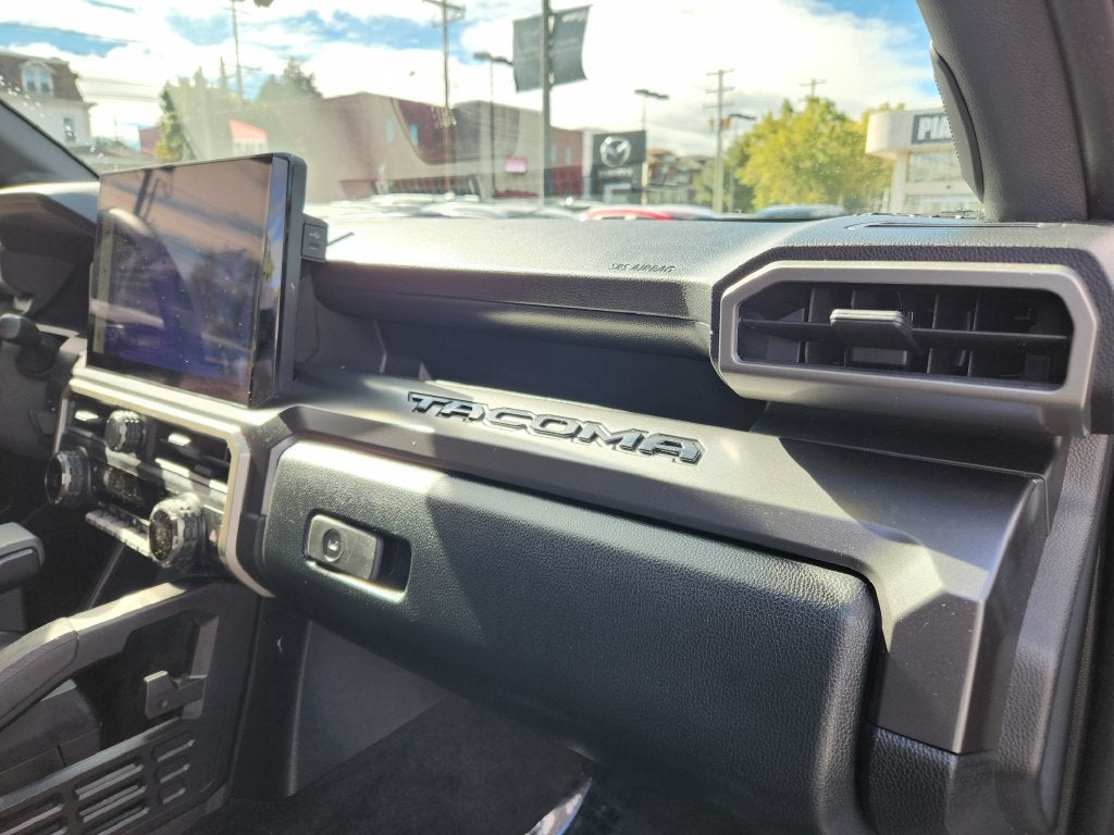 2026 Toyota Tacoma Hybrid TRD Off Road
