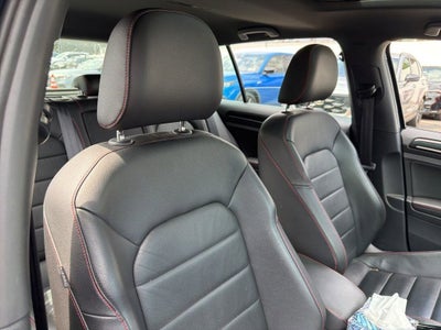 2017 Volkswagen Golf GTI SE