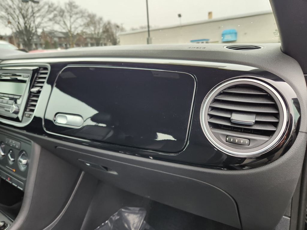 2013 Volkswagen Beetle 2.5L