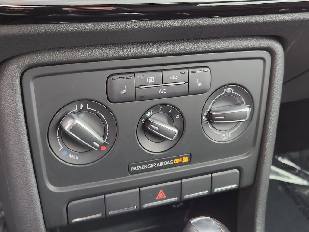 2013 Volkswagen Beetle 2.5L