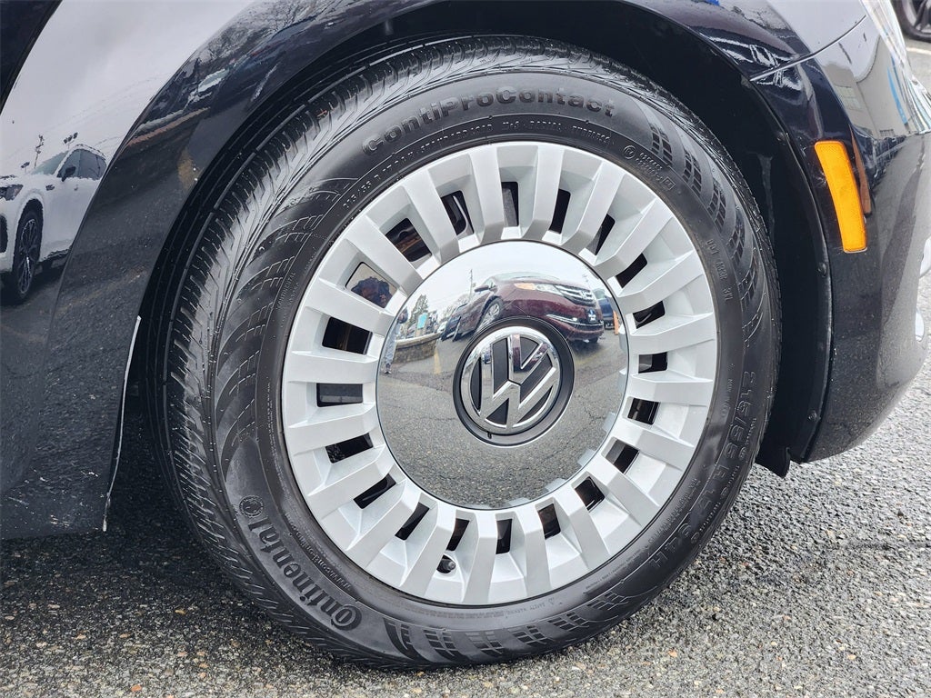 2013 Volkswagen Beetle 2.5L