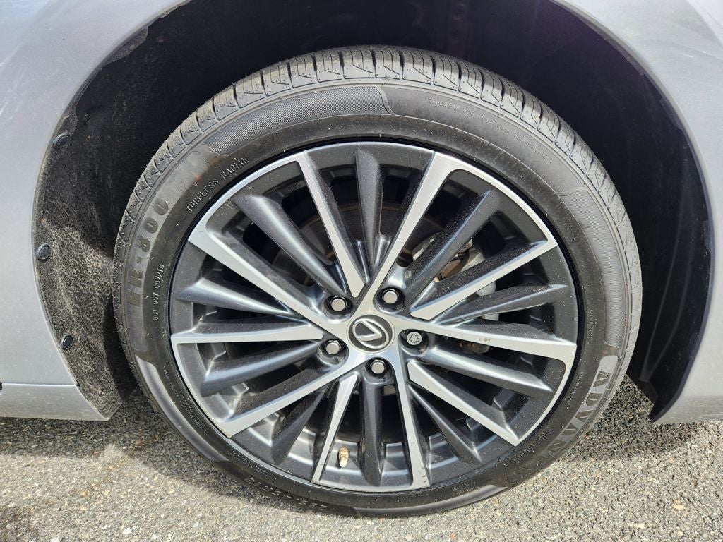 2022 Lexus ES 350