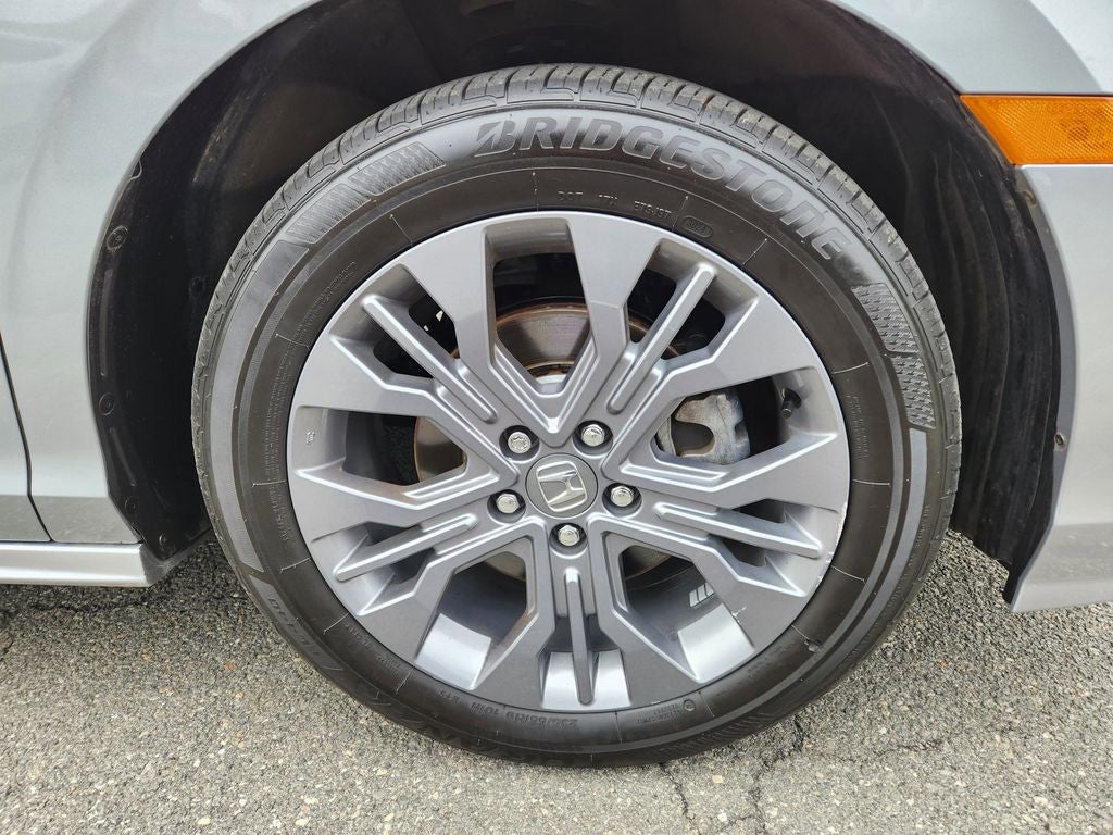 2025 Honda Odyssey Touring