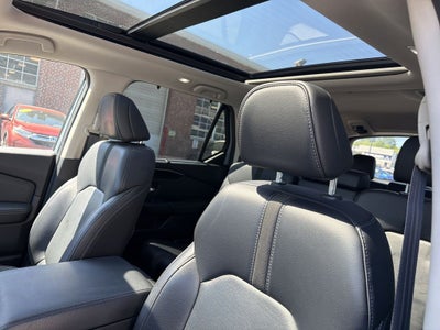 2023 Honda Pilot Touring