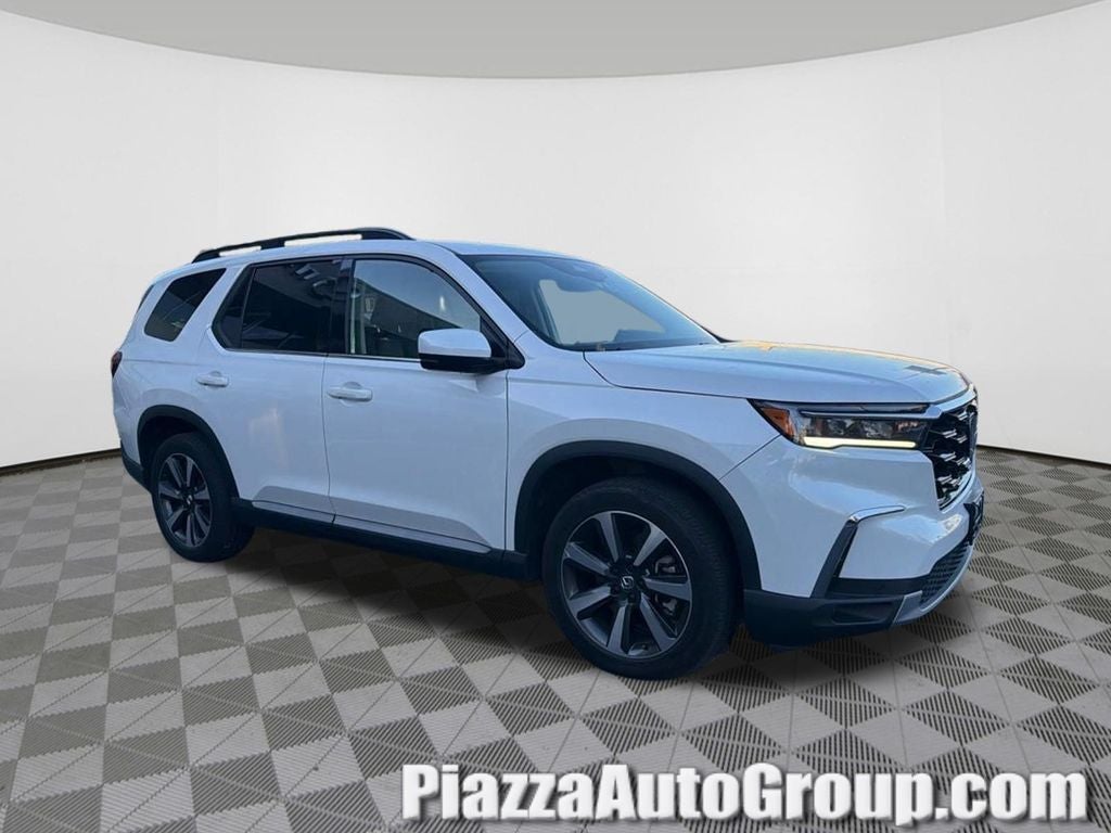 2025 Honda Pilot Touring