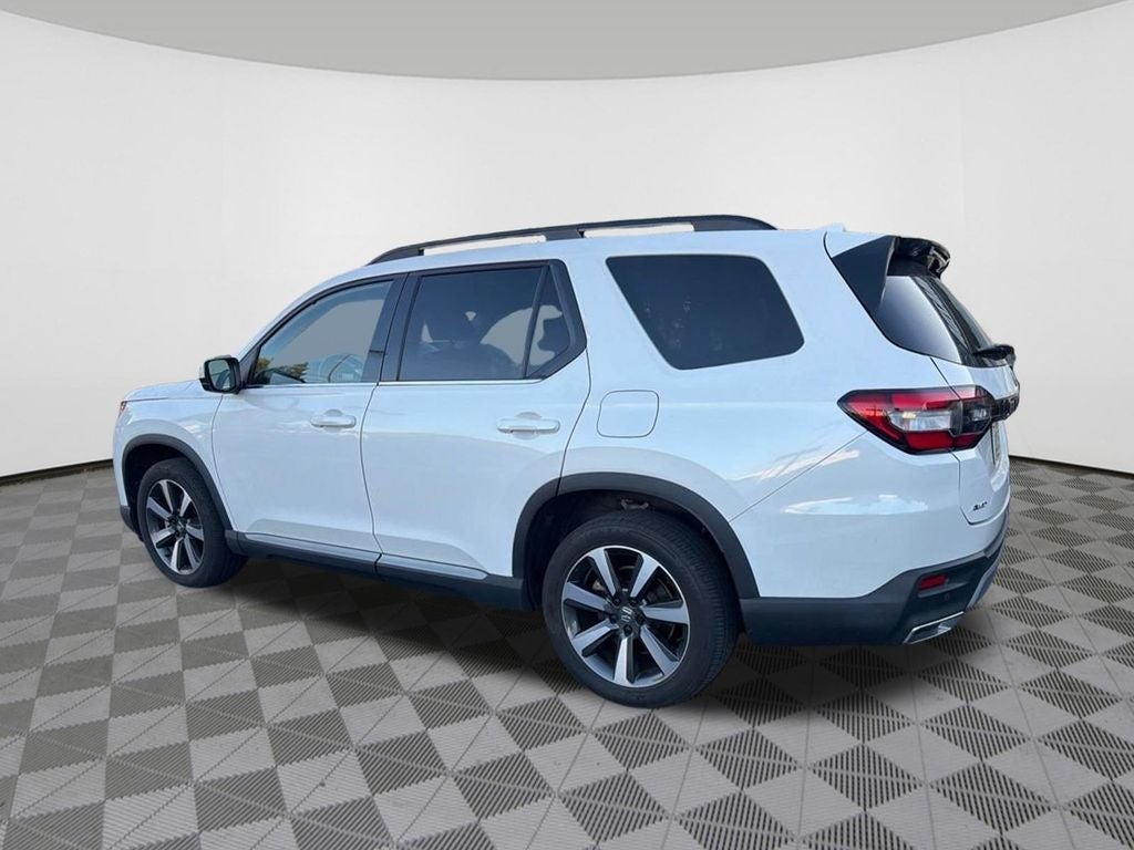 2025 Honda Pilot Touring