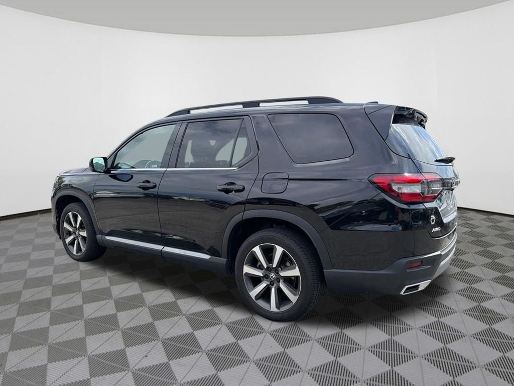 2023 Honda Pilot Touring