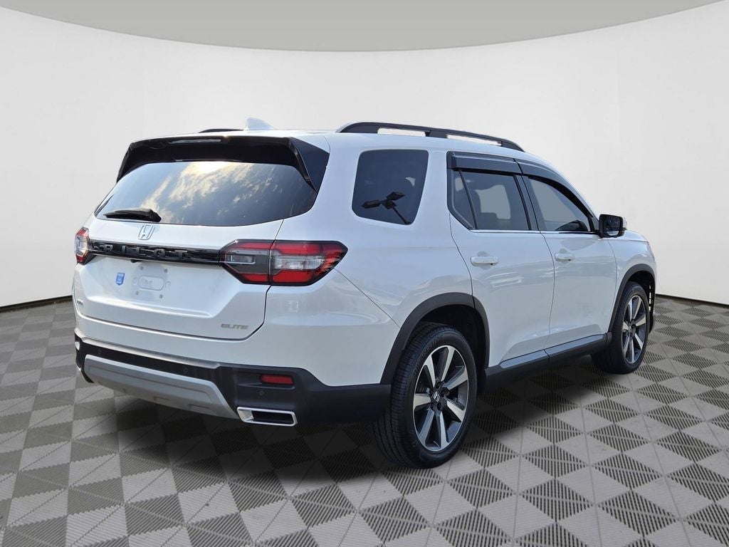 2023 Honda Pilot Elite
