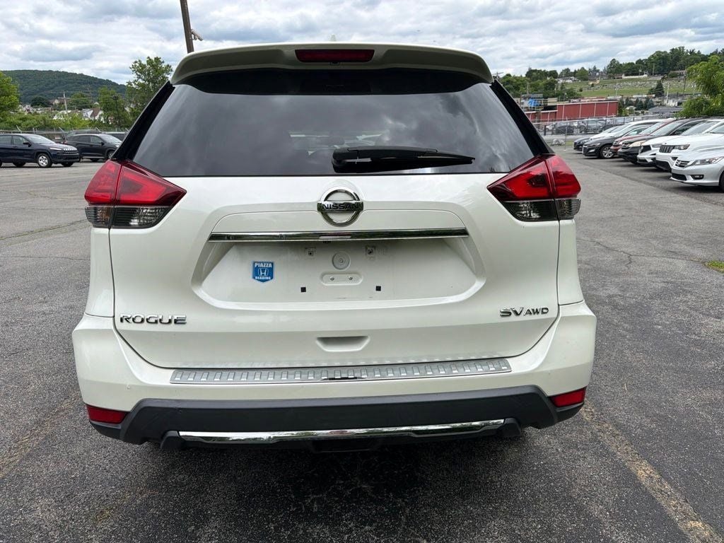 2017 Nissan Rogue SV
