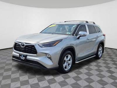 2023 Toyota Highlander LE